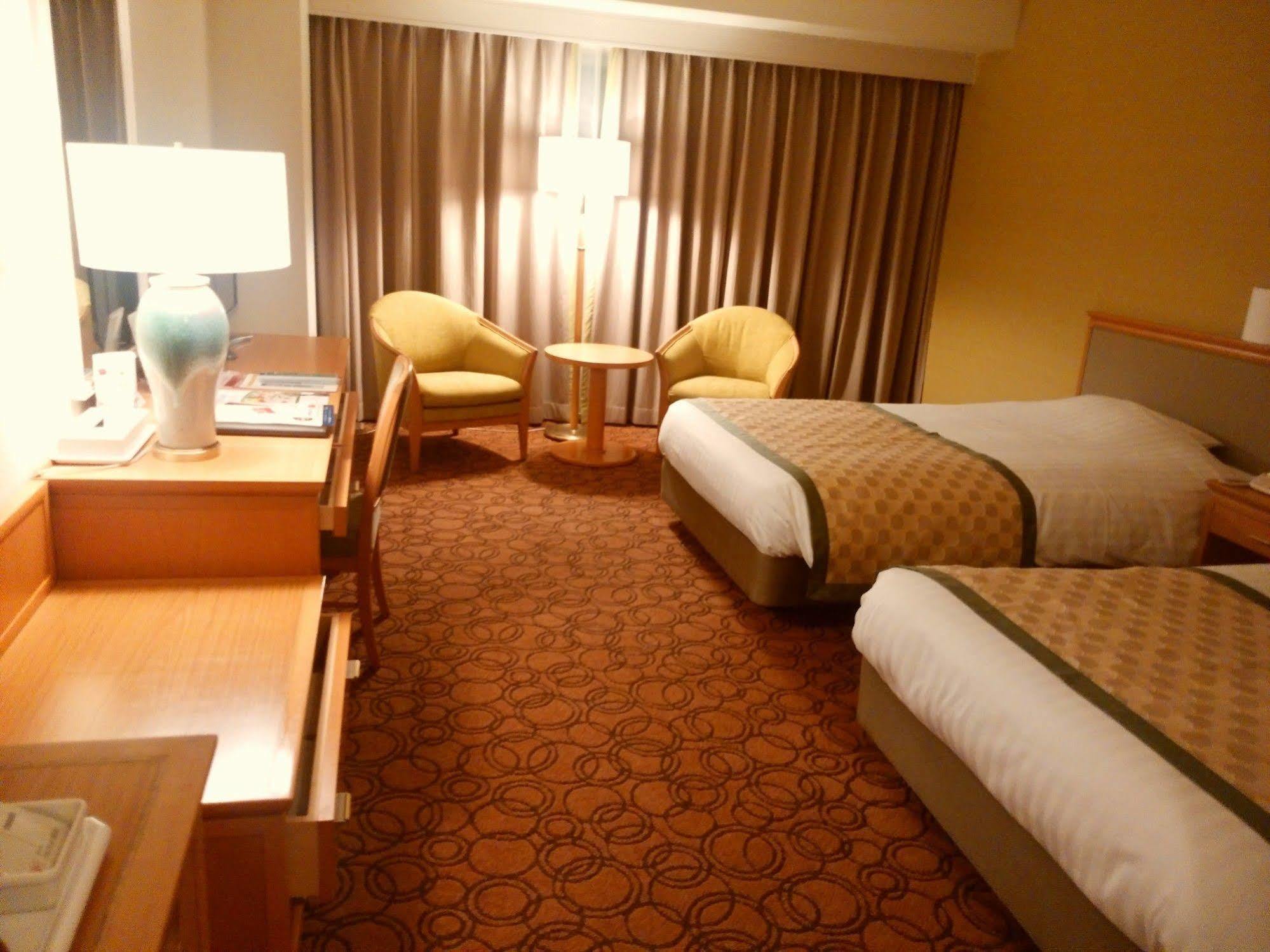 Jr Hotel Clement Tokushima Exterior photo